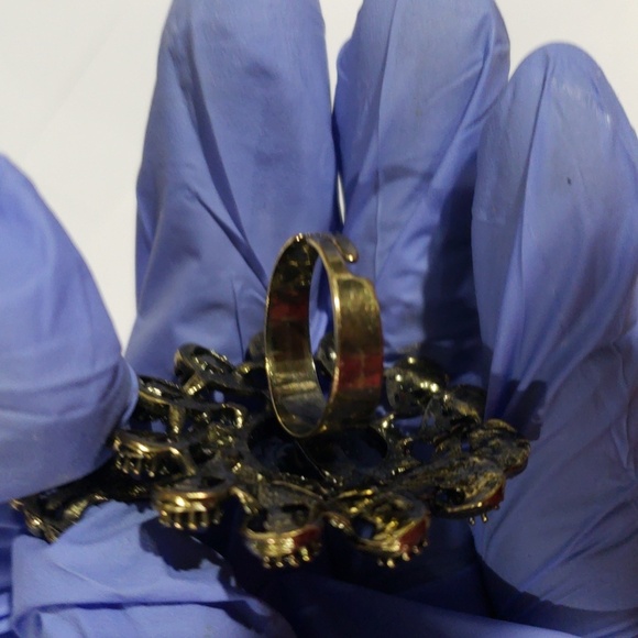 Vintage Peacock Ring – Black Gemstones & Center Stone – Adjustable Women Jewelry - Picture 9 of 9